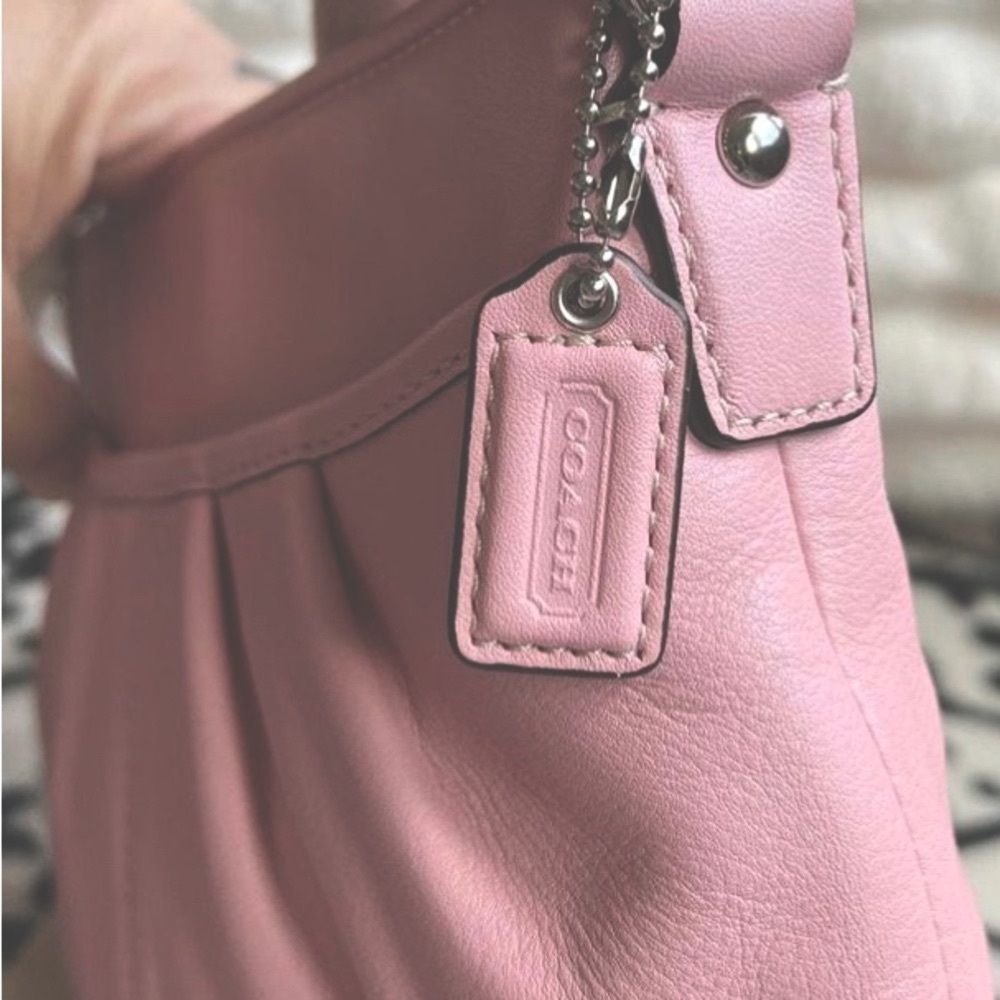 NWT Coach Light Pink Leather Bag crossbody - Picture 2 of 11